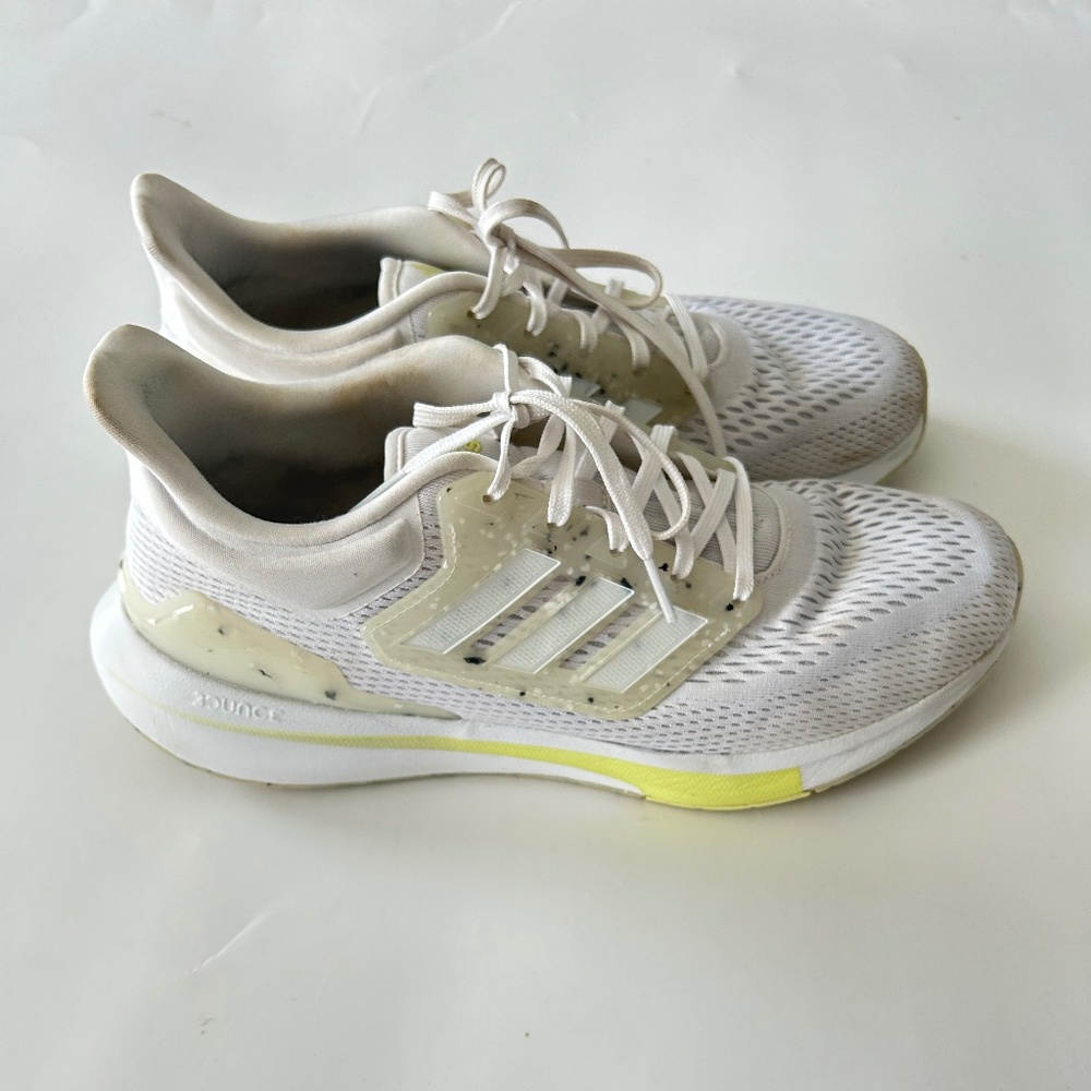 adidas Women's EQ21 White Speckled Running Shoes Size 11 Excellent Condition